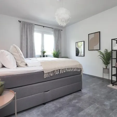 Design Am Rhein I Traumlage Rheinufer I 3br I Kueche I Oeffentl Parkplaetze I Helloyou X Bright 아파트 빈겐암라인