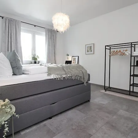 Apartmán Design Am Rhein I Traumlage Rheinufer I 3br I Kueche I Oeffentl Parkplaetze I Helloyou X Bright Collection