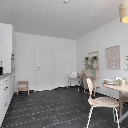 Design Am Rhein I Traumlage Rheinufer I 3br I Kueche I Oeffentl Parkplaetze I Helloyou X Bright 아파트