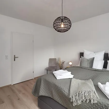 Design Am Rhein I Traumlage Rheinufer I 3br I Kueche I Oeffentl Parkplaetze I Helloyou X Bright 빈겐암라인