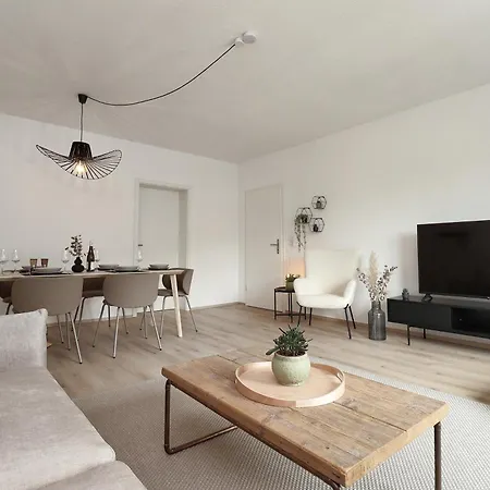 아파트 Design Am Rhein I Traumlage Rheinufer I 3br I Kueche I Oeffentl Parkplaetze I Helloyou X Bright 빈겐암라인