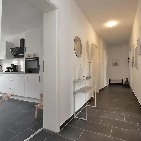 Design Am Rhein I Traumlage Rheinufer I 3br I Kueche I Oeffentl Parkplaetze I Helloyou X Bright 아파트