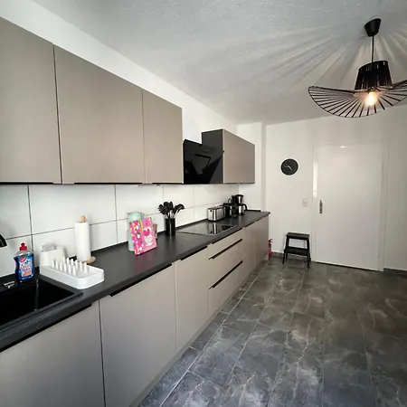 아파트 Design Am Rhein I Traumlage Rheinufer I 3br I Kueche I Oeffentl Parkplaetze I Helloyou X Bright *