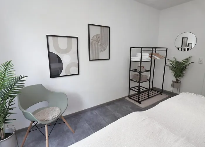 アパート Design Am Rhein I Traumlage Rheinufer I 3br I Kueche I Oeffentl Parkplaetze I Helloyou X Bright Collection *