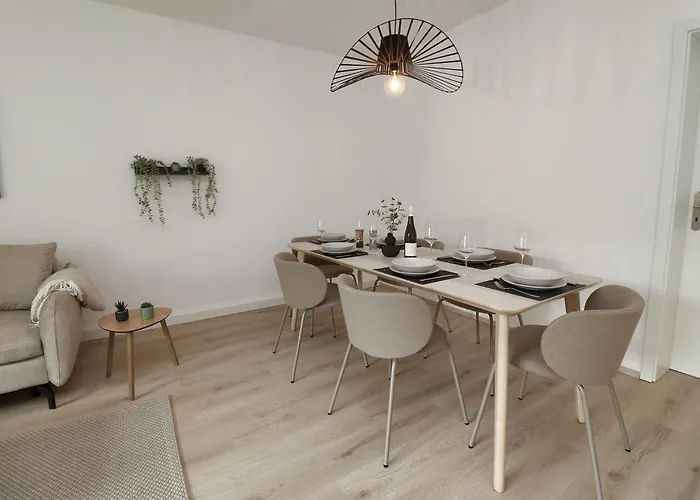 Design Am Rhein I Traumlage Rheinufer I 3br I Kueche I Oeffentl Parkplaetze I Helloyou X Bright Collection * ビンゲン・アム・ライン