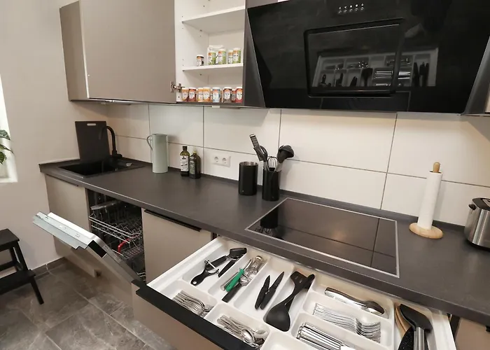 Apartment Design Am Rhein I Traumlage Rheinufer I 3br I Küche I öffentl Parkplätze I Helloyou X Bright *