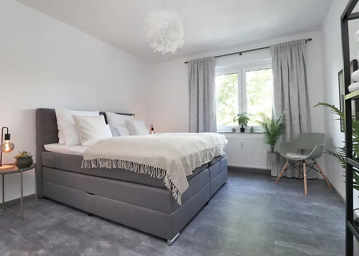 Design Am Rhein I Traumlage Rheinufer I 3br I Kueche I Oeffentl Parkplaetze I Helloyou X Bright Collection