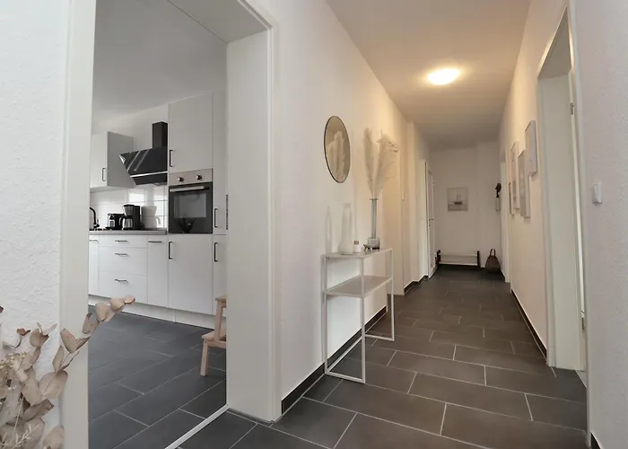 Design Am Rhein I Traumlage Rheinufer I 3br I Küche I öffentl Parkplätze I Helloyou X Bright Apartment